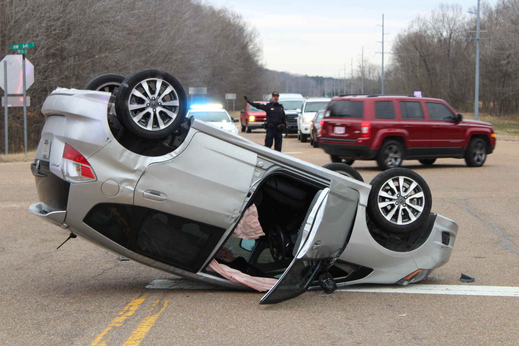 PARIS TN: Driver said she’s ‘lucky’ to walk away